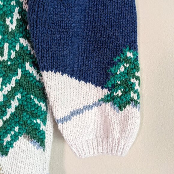 Vintage Hand knitted Signature by Northern Isles Reindeer Sweater Size Large - Picture 5 of 10